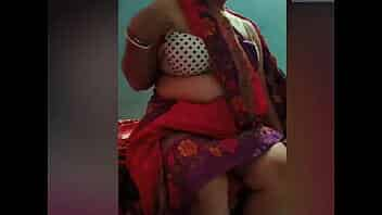 Naughty Desi BHabi Want to Have a Fuck